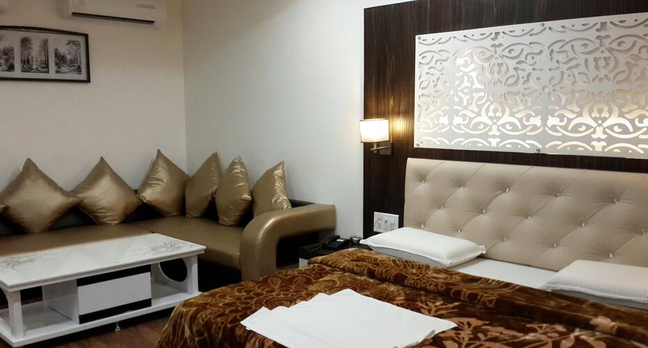 Hotel Gulmohar Inn, Kanha 4